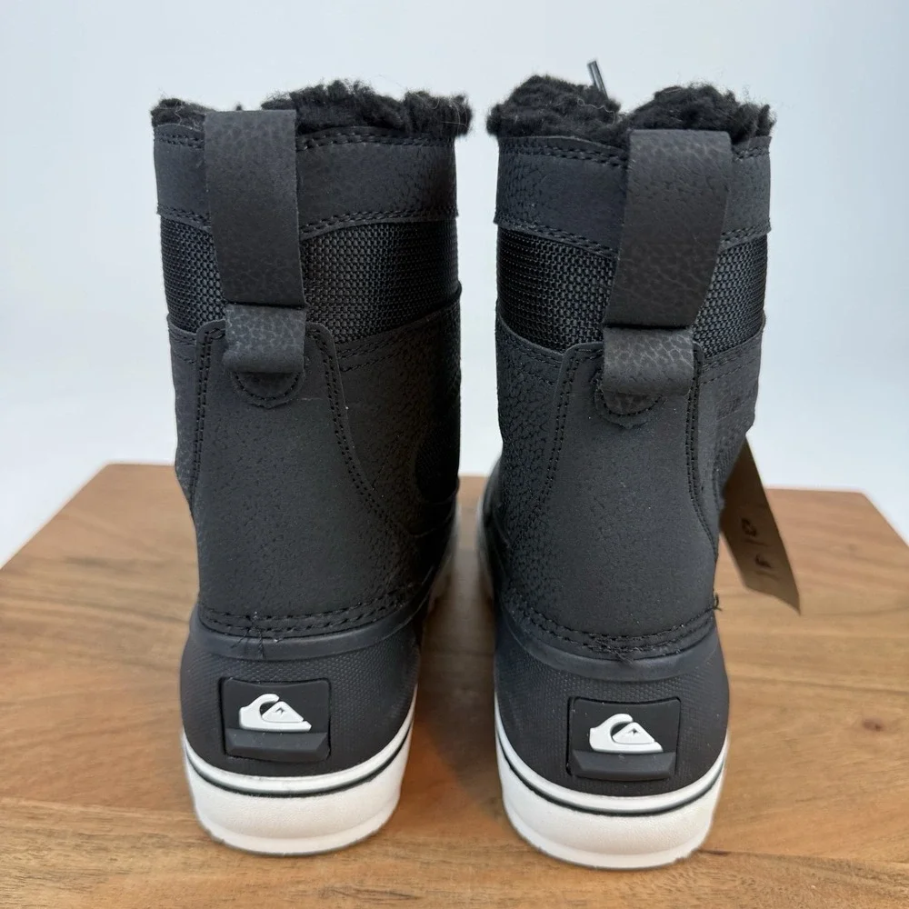 New NWOB Big Kids Quicksilver Sub Zero Hi Insulated Winter Snow Boots Sz 3 Y
